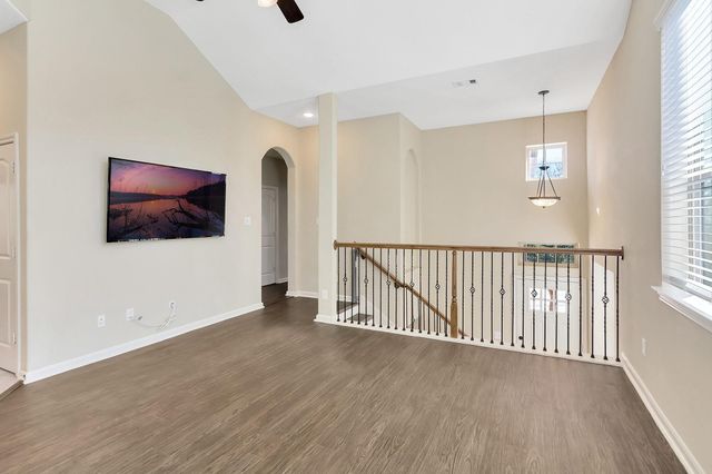 222 Cheswood Forest, Montgomery, TX 77316