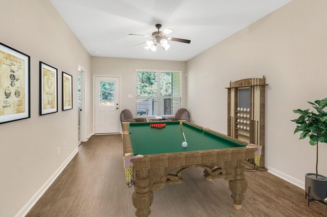 222 Cheswood Forest, Montgomery, TX 77316