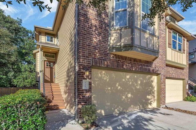 222 Cheswood Forest, Montgomery, TX 77316