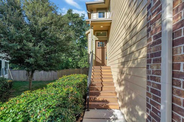 222 Cheswood Forest, Montgomery, TX 77316