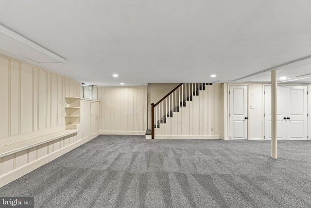 227 HOPKINS RD, Baltimore, MD 21212