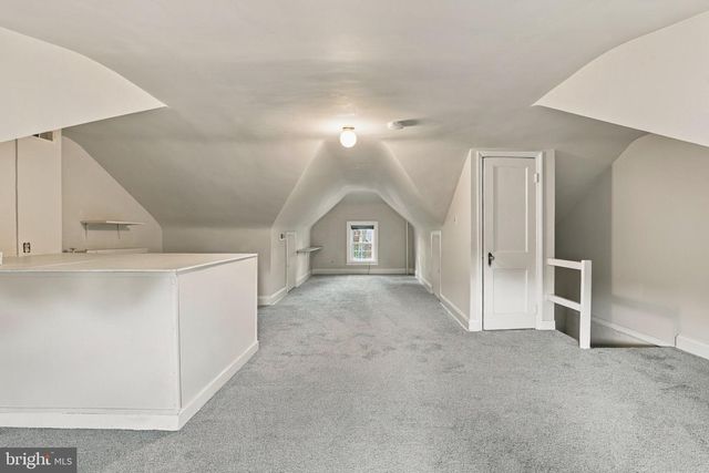 227 HOPKINS RD, Baltimore, MD 21212