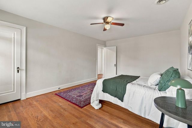 227 HOPKINS RD, Baltimore, MD 21212