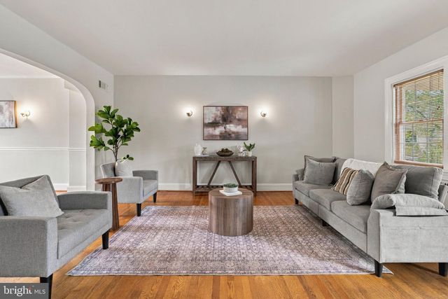 227 HOPKINS RD, Baltimore, MD 21212