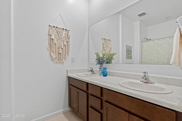 22093 E Cirrus Street, Red Rock, AZ 85145