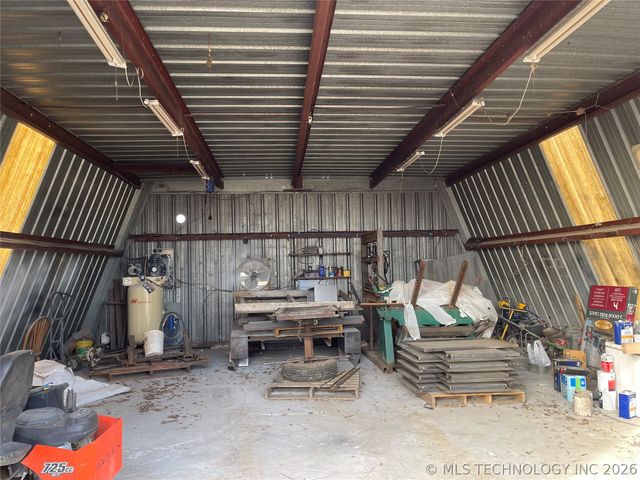 438474 E 350th Road, Big Cabin, OK 74332