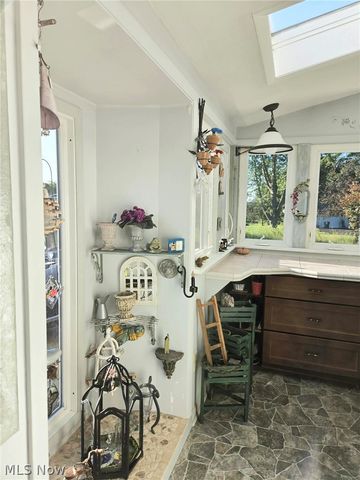4066 Maplegrove Avenue, Louisville, OH 44641