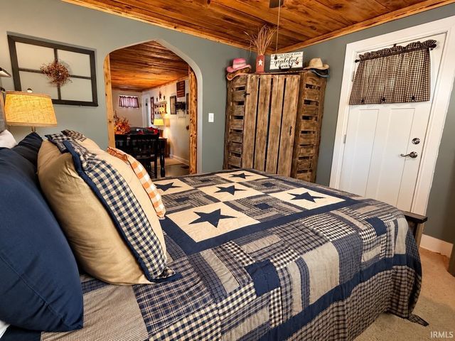 2502 I Street, Bedford, IN 47421