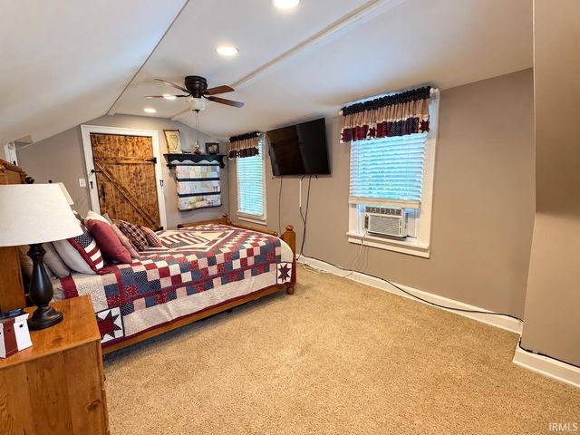 2502 I Street, Bedford, IN 47421