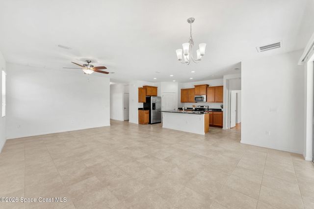 704 Remington Green Drive SE, Palm Bay, FL 32909