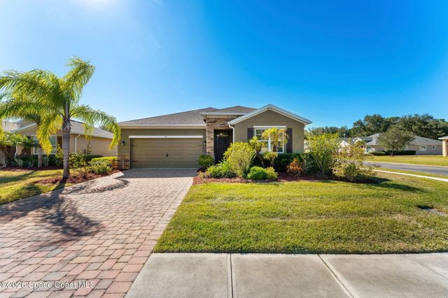 704 Remington Green Drive SE, Palm Bay, FL 32909