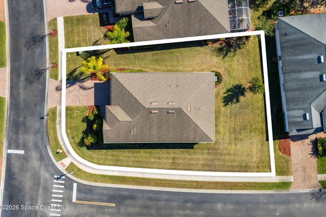 704 Remington Green Drive SE, Palm Bay, FL 32909