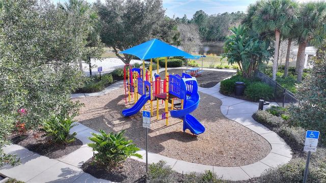 256 YELLOW SNAPDRAGON DRIVE, Davenport, FL 33837