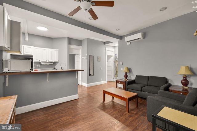500 9TH ST SE, Washington, DC 20003