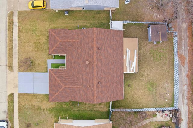 4838 Trailwood Drive, Grand Prairie, TX 75052