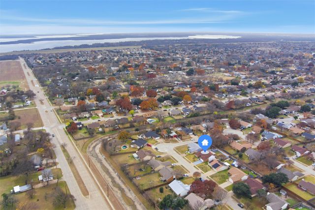 4838 Trailwood Drive, Grand Prairie, TX 75052