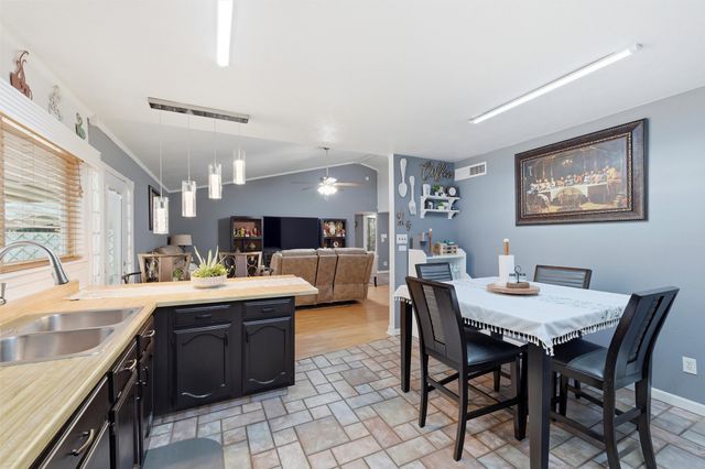 4838 Trailwood Drive, Grand Prairie, TX 75052