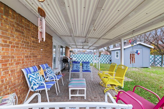 4838 Trailwood Drive, Grand Prairie, TX 75052