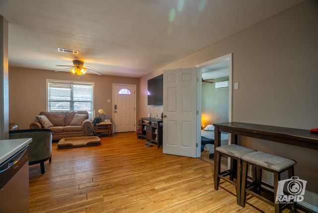 1024 N Bishop Street, San Angelo, TX 76901