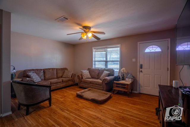1024 N Bishop Street, San Angelo, TX 76901