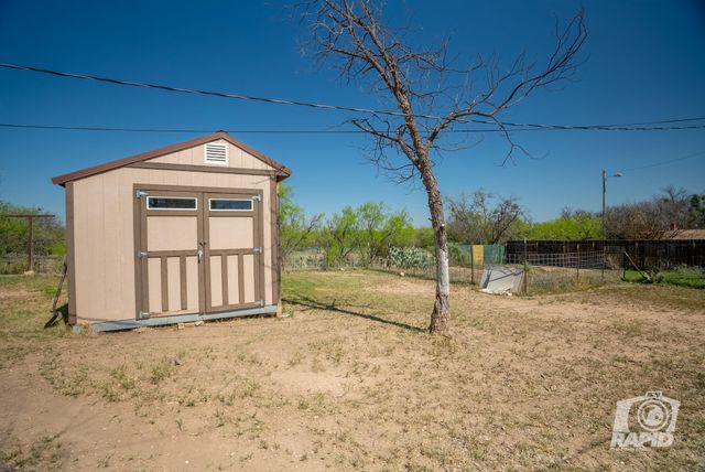 1024 N Bishop Street, San Angelo, TX 76901
