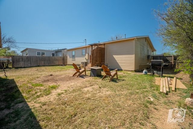 1024 N Bishop Street, San Angelo, TX 76901