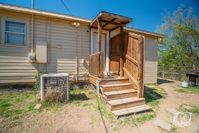 1024 N Bishop Street, San Angelo, TX 76901