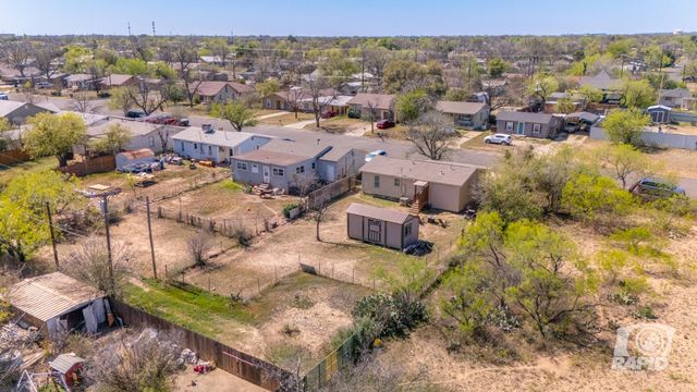 1024 N Bishop Street, San Angelo, TX 76901