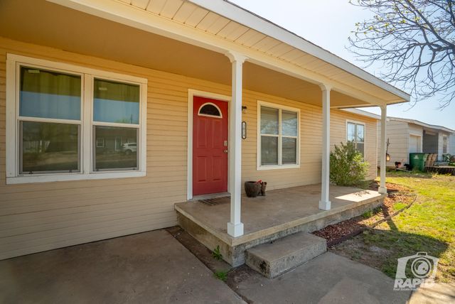 1024 N Bishop Street, San Angelo, TX 76901