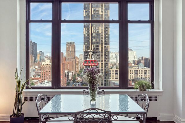 400 E 59th St Apt 16D, New York City, NY 10022