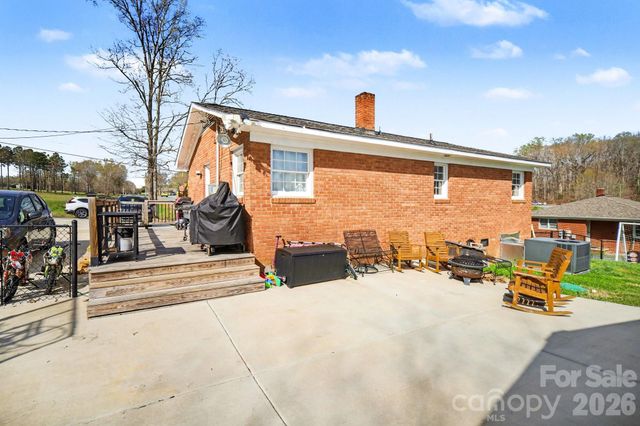 6408 River Bend Road, Concord, NC 28025