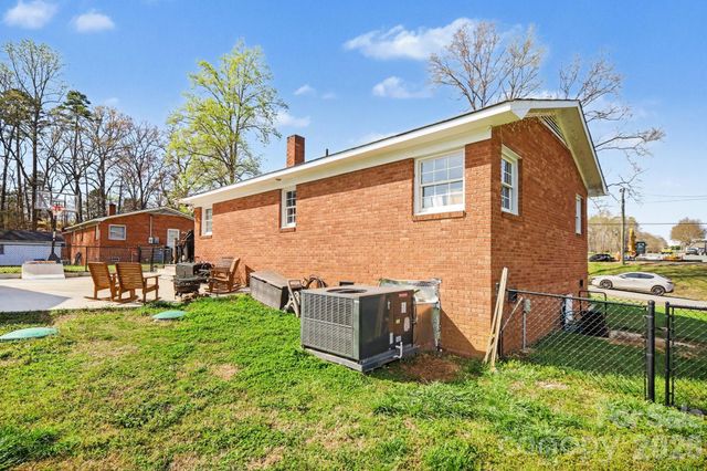 6408 River Bend Road, Concord, NC 28025