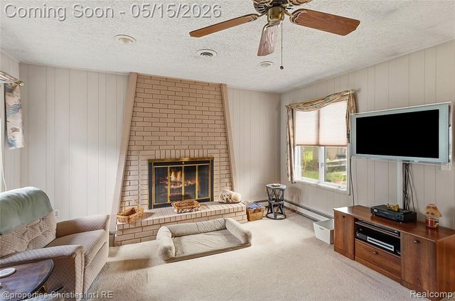38324 Santa Anna Street, Clinton Township, MI 48036
