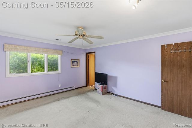 38324 Santa Anna Street, Clinton Township, MI 48036