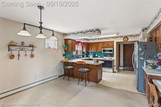 38324 Santa Anna Street, Clinton Township, MI 48036