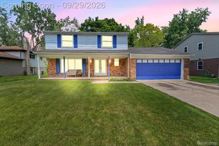 19800 Cherry Hill Street, Southfield, MI 48076