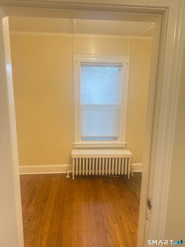 21-23 Sharon Street, Hartford, CT 06112