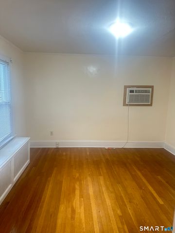 21-23 Sharon Street, Hartford, CT 06112