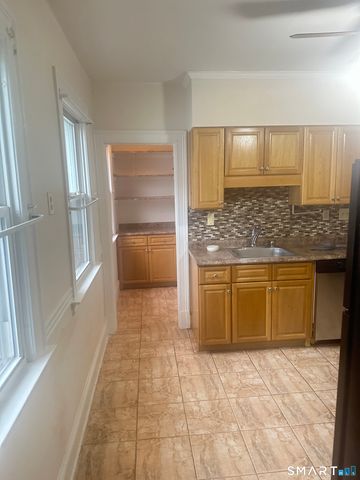 21-23 Sharon Street, Hartford, CT 06112