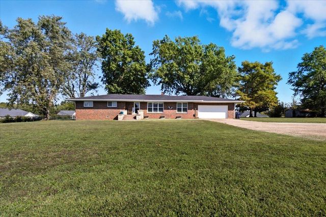 345 State Highway 32, Buffalo, MO 65622