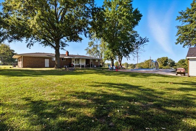 345 State Highway 32, Buffalo, MO 65622