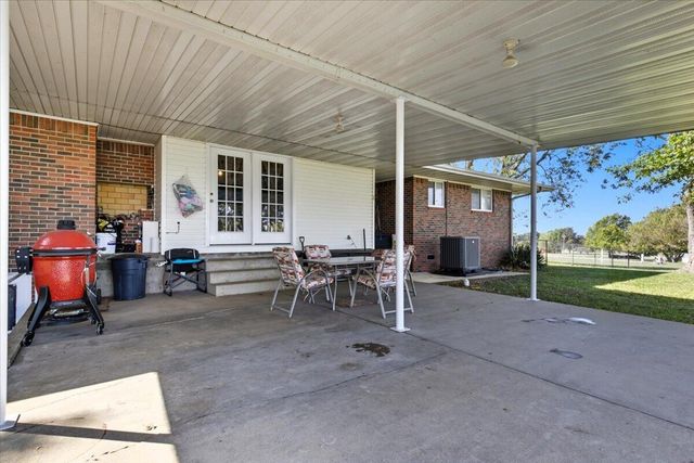 345 State Highway 32, Buffalo, MO 65622