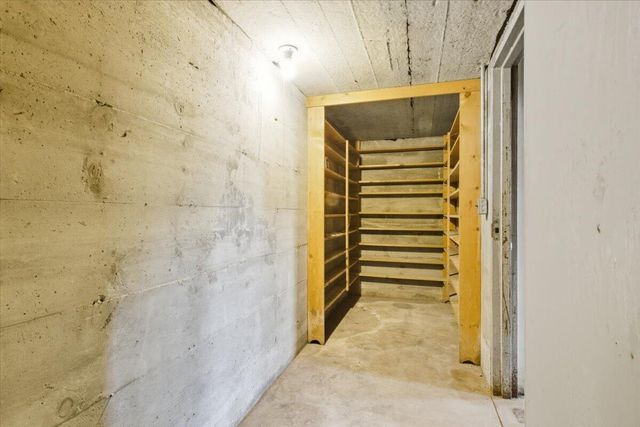 345 State Highway 32, Buffalo, MO 65622