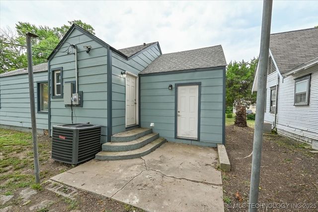 329 E Zion Place, Tulsa, OK 74106