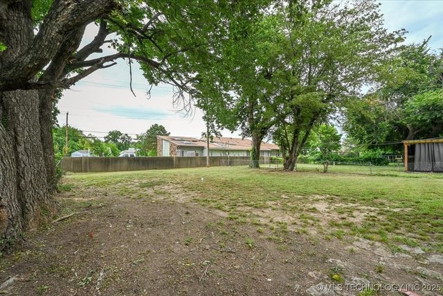 329 E Zion Place, Tulsa, OK 74106