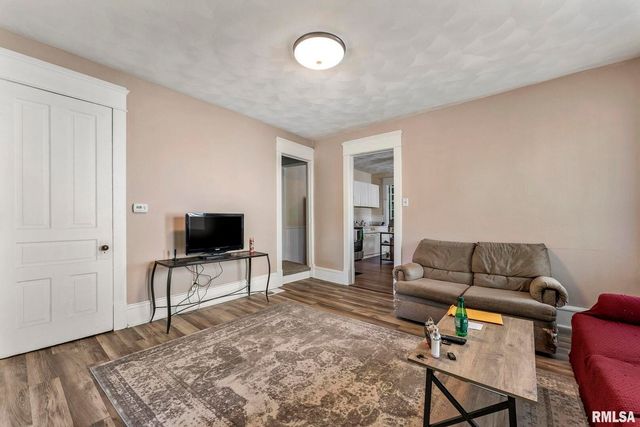 1018-1020 17TH Street 1, Rock Island, IL 61201