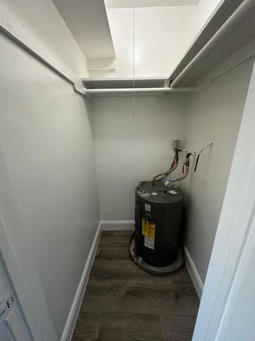 6100 NW 10th Street 2, Margate, FL 33063