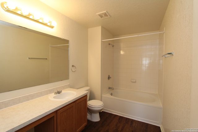 9943 AMBER BREEZE, San Antonio, TX 78245