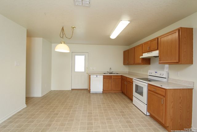 9943 AMBER BREEZE, San Antonio, TX 78245