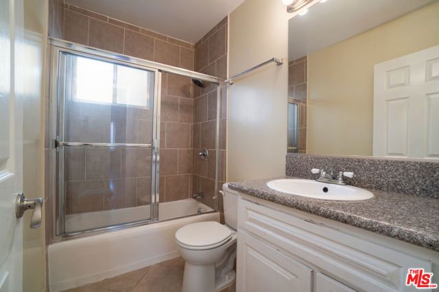 1943 Overland Avenue 3, Los Angeles, CA 90025